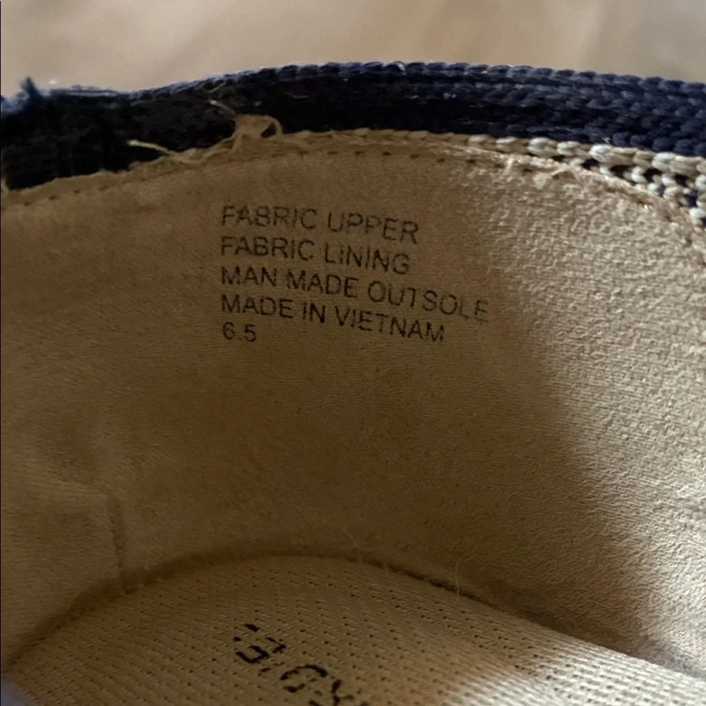 Birdies Blackbird Eggshell Navy Knit Point Toe Loafers - Picture 7 of 8